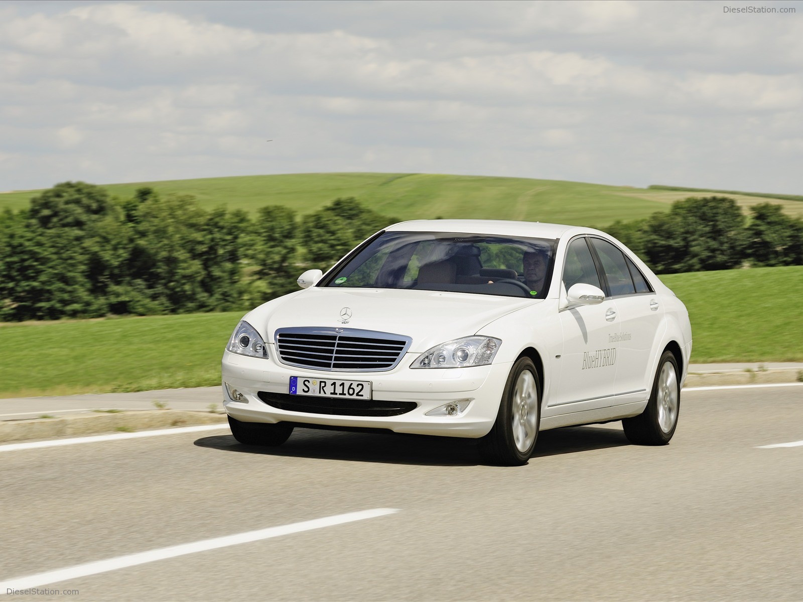 MERCEDES-BENZ S400 BlueHYBRID
